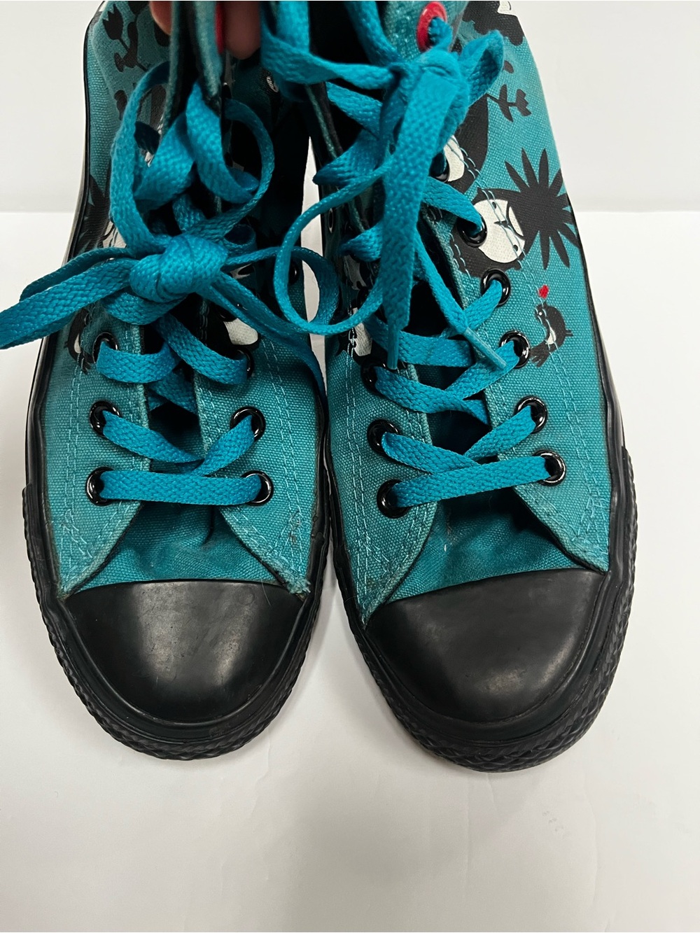 Converse Chuck Taylor All Star High Top Sneakers ft Artist Ana Ventura Size: 8.5 - Picture 3 of 12